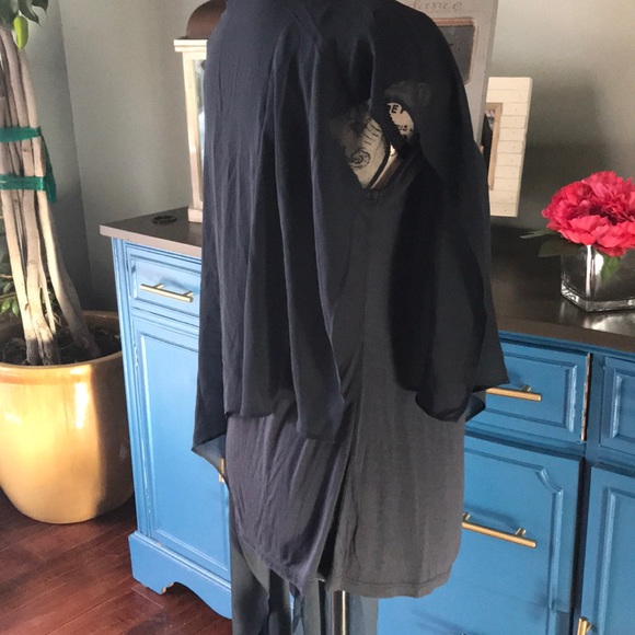 HAUTE HIPPIE-Acemetrically top gorgeous never worn - Picture 4 of 5